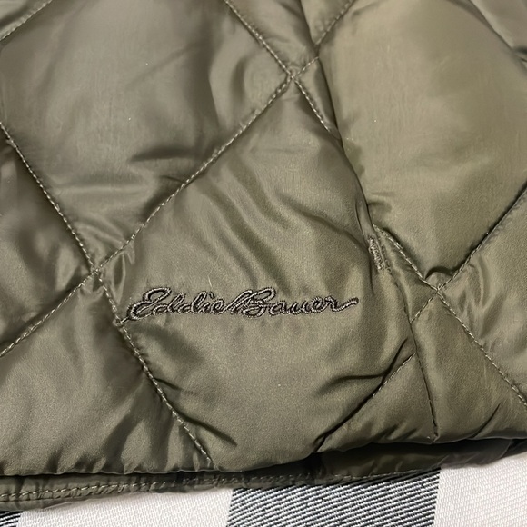 Eddie Bauer Premium Goose Down Quilted Puffer Vest Medium Zip Pockets Brown - Picture 14 of 16
